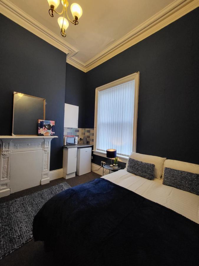 Digbeth City Centre Apartment Sleeps 12 Opposite Coach Station Birmingham Exterior photo